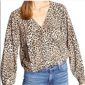 Sanctuary Cori Leopard Smocked Sleeve Blouse Sz M